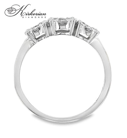 Годежен пръстен от бяло злато 18k с три коронки и диаманти 0.54ct – RN59