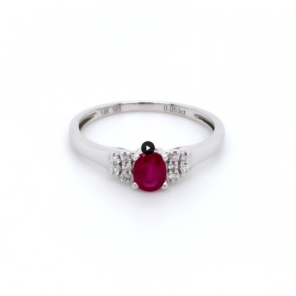Годежен пръстен 18к. с рубин и диаманти 0.05 карата код:RN3