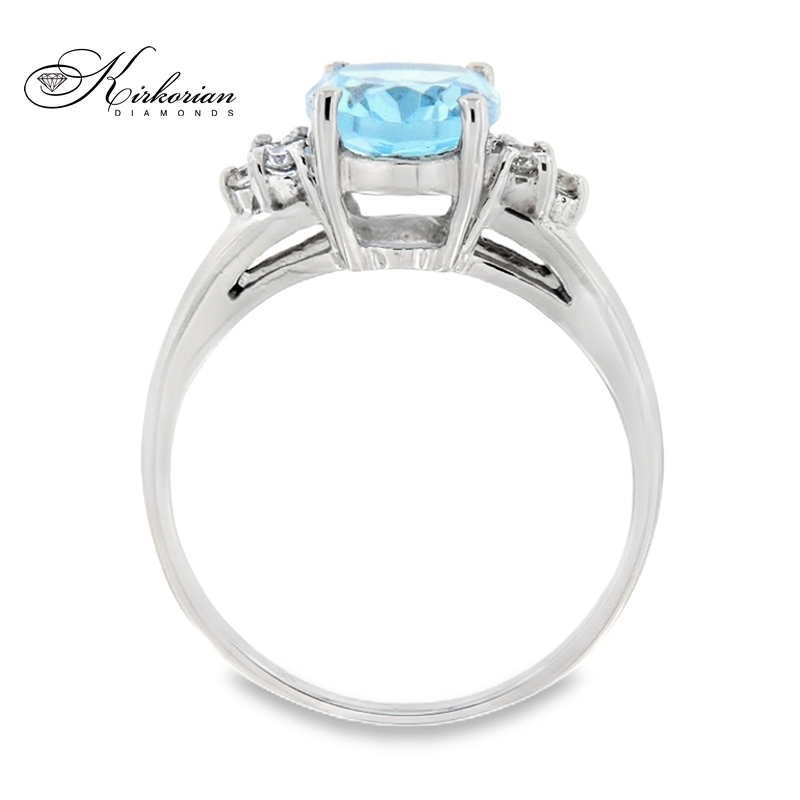 Годежен пръстен от бяло злато 14К с топаз 1.95 ct и диаманти 0.09 ct – модел K403