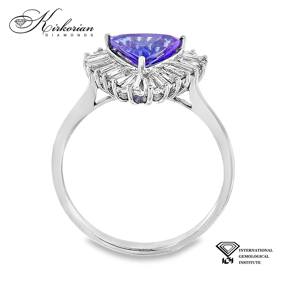 Годежен пръстен от бяло злато 18k с танзанит 1.27ct и диаманти 0.56ct IGI сертификат RT10