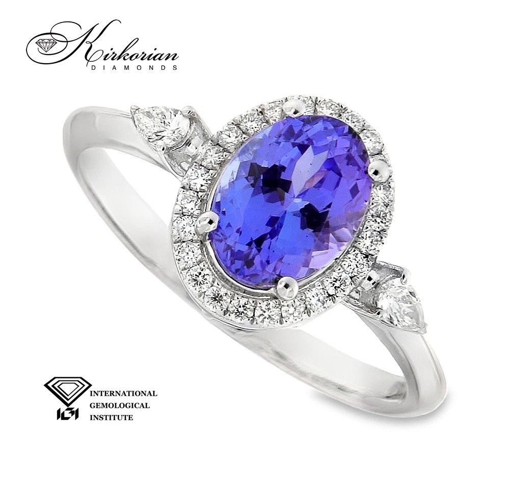 Годежен пръстен от бяло злато 18k с танзанит 1.39ct и диаманти 0.19ct IGI RT13 Годежен пръстен от бяло злато 18k с танзанит 1.39ct и диаманти 0.19ct IGI RT13