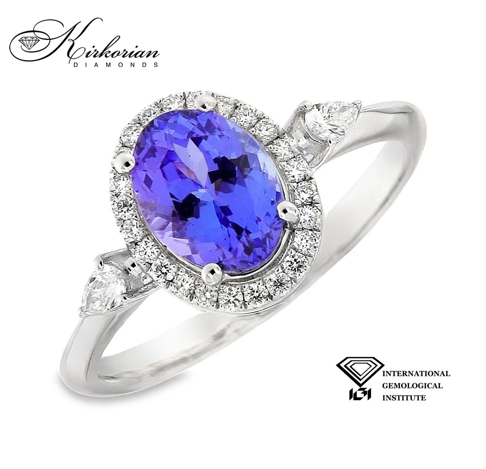 Годежен пръстен от бяло злато 18k с танзанит 1.39ct и диаманти 0.19ct IGI RT13 Годежен пръстен от бяло злато 18k с танзанит 1.39ct и диаманти 0.19ct IGI RT13