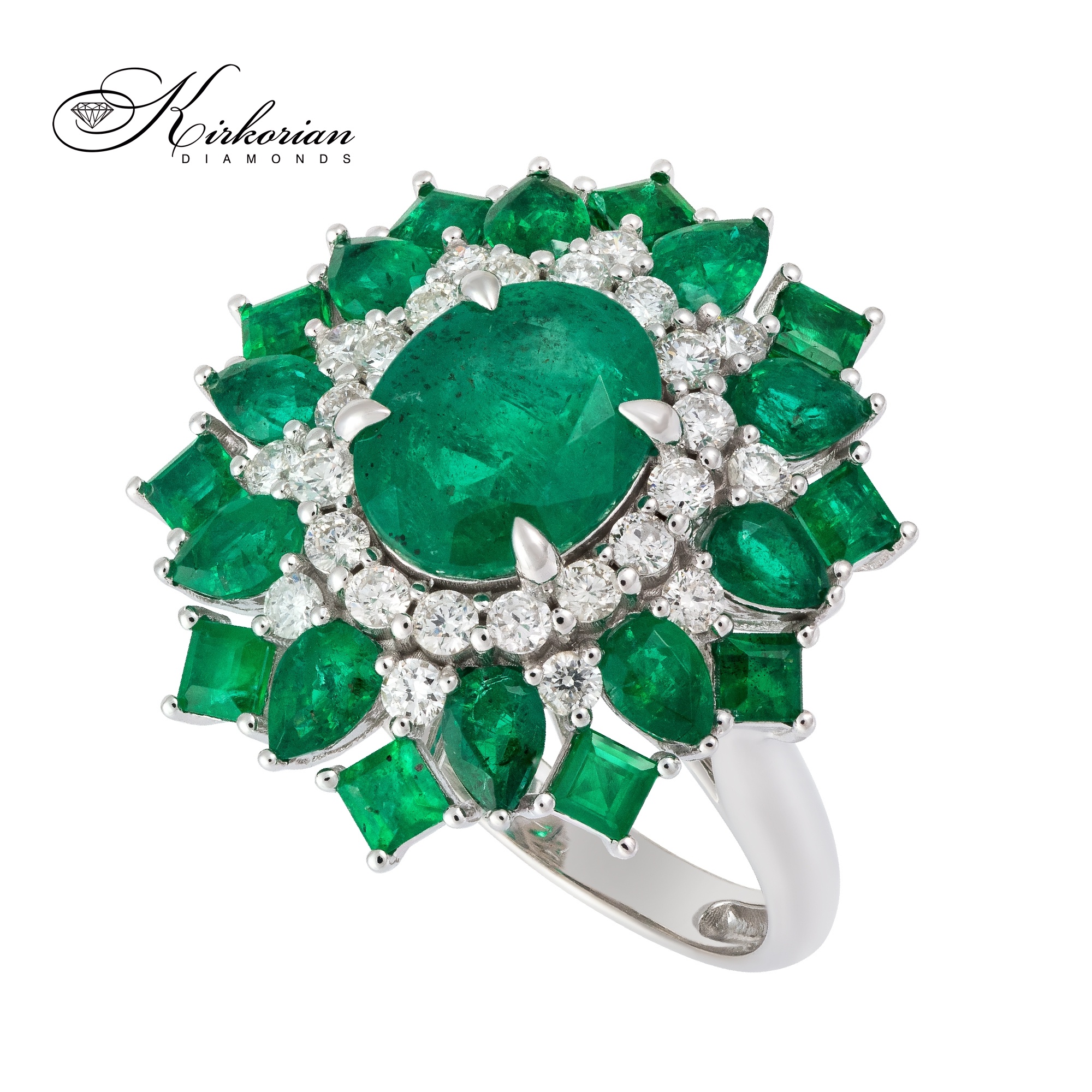 Бутиков пръстен с изумруди и диаманти 18К бяло злато луксозен модел IT57