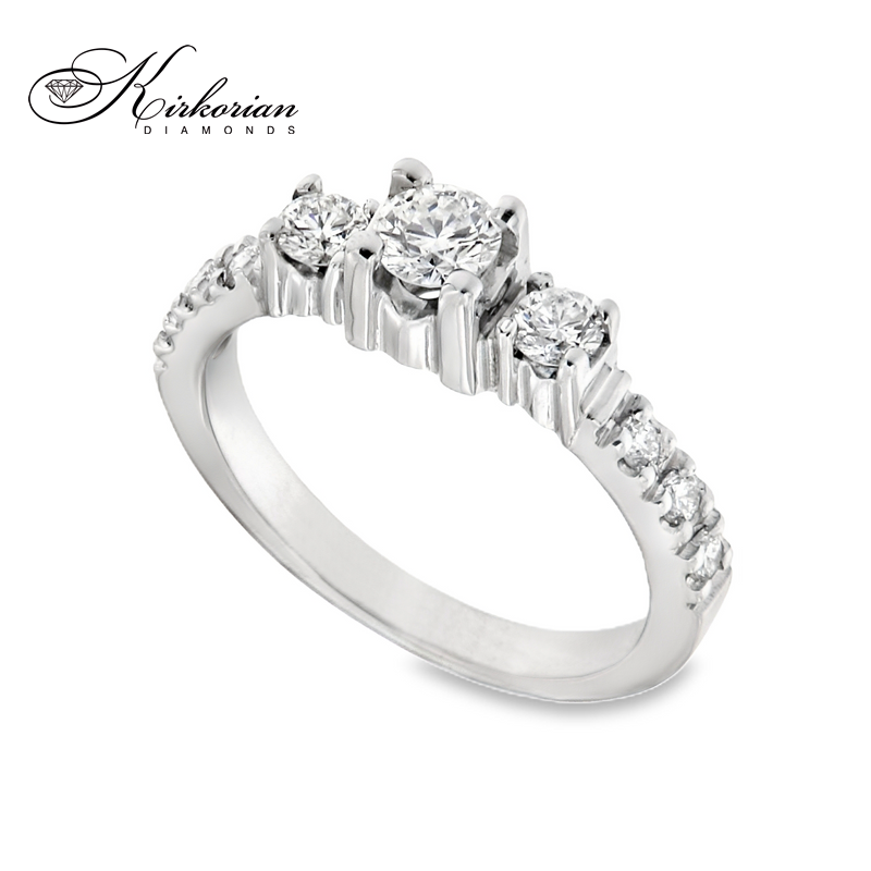Годежен пръстен с три диаманта 0.59ct бяло злато 14k – модел K379