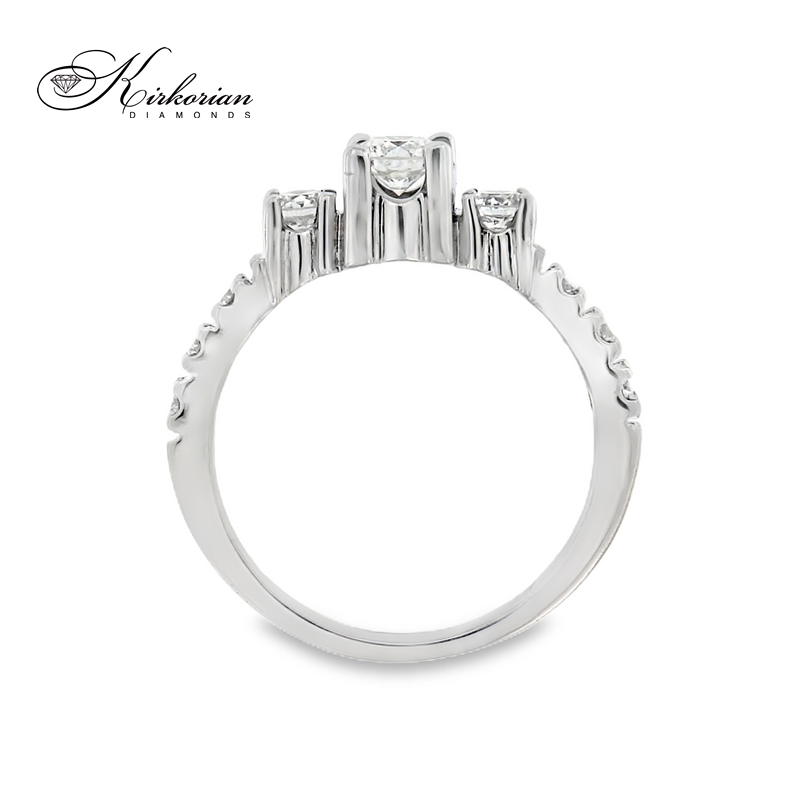 Годежен пръстен с три диаманта 0.59ct бяло злато 14k – модел K379 Годежен пръстен с три диаманта 0.59ct бяло злато 14k – модел K379