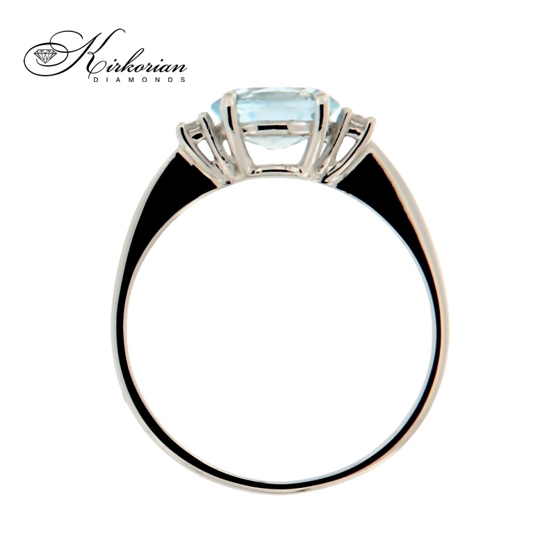 Годежен пръстен от бяло злато 14К със син топаз и диаманти 0.06 ct – код K454