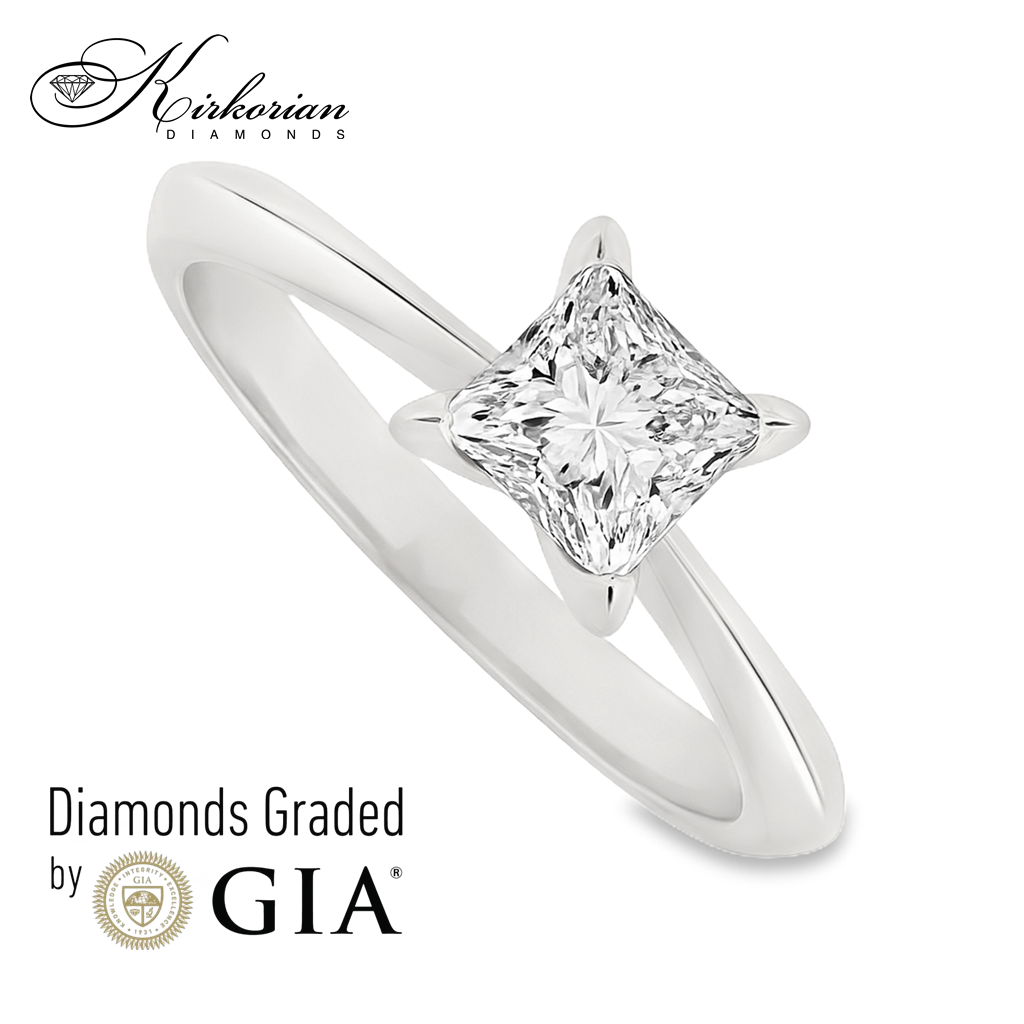 Годежен пръстен от бяло злато с диамант принцес 1.00ct GIA Годежен пръстен от бяло злато с диамант принцес 1.00ct GIA