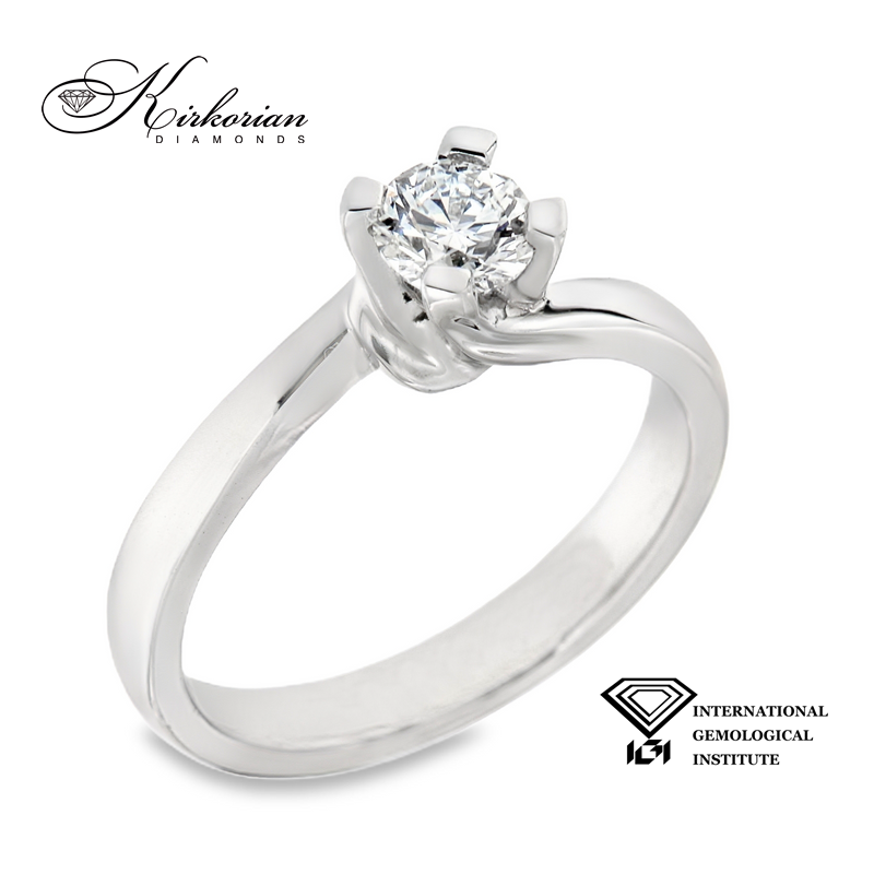 Годежен пръстен от бяло злато 18k с диамант 0.50ct IGI сертификат – модел K642 Годежен пръстен от бяло злато 18k с диамант 0.50ct IGI сертификат – модел K642