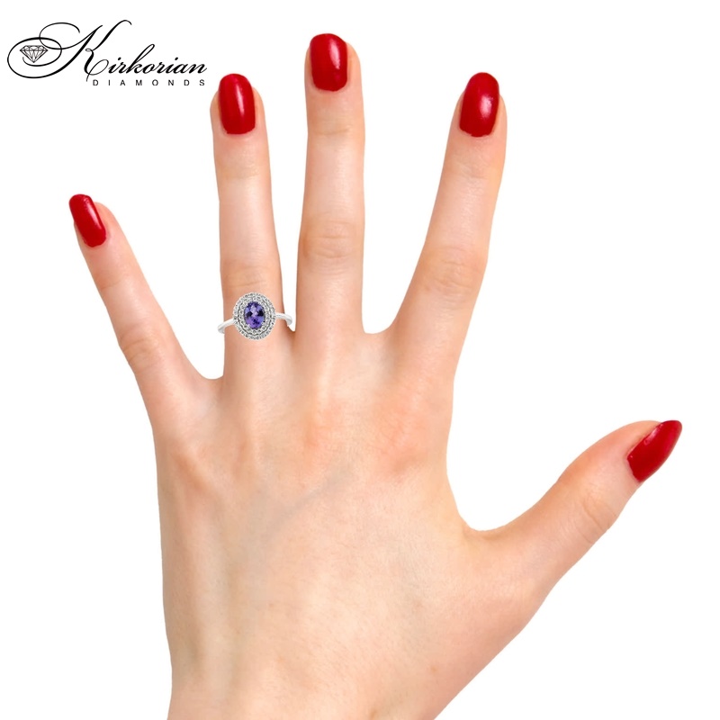 Пръстен от бяло злато 18k с танзанит 0.80ct и диаманти 0.41ct – R125513 Пръстен от бяло злато 18k с танзанит 0.80ct и диаманти 0.41ct – R125513