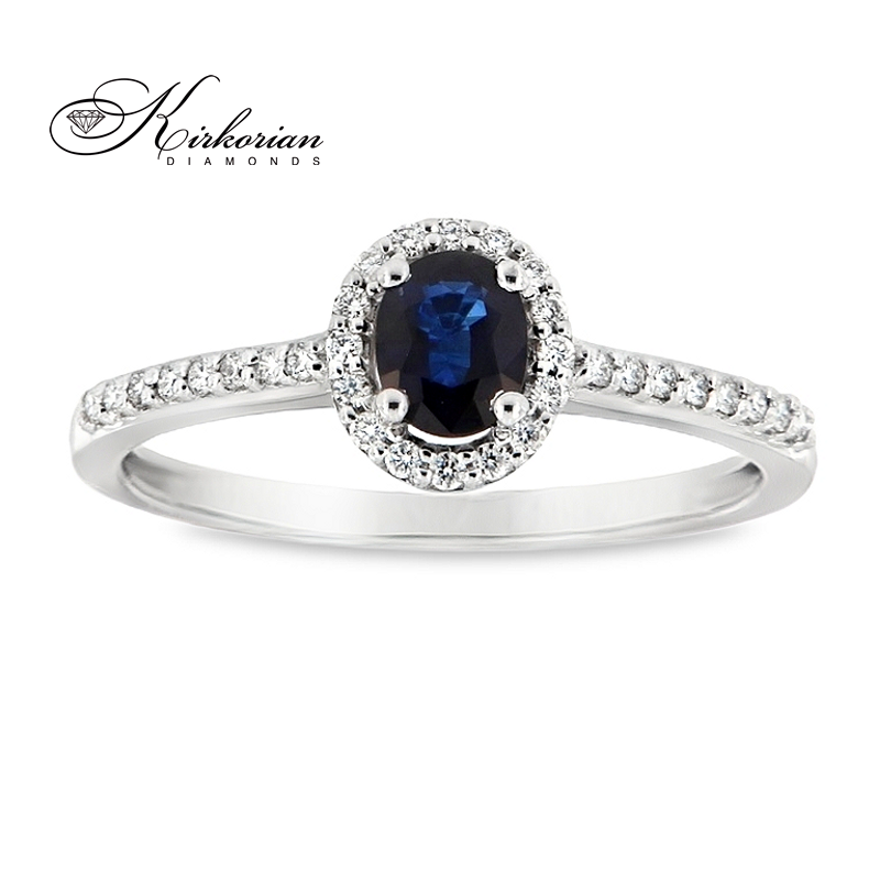 Годежен пръстен от бяло злато 18К със сапфир и диаманти 0.11 ct – модел RN113