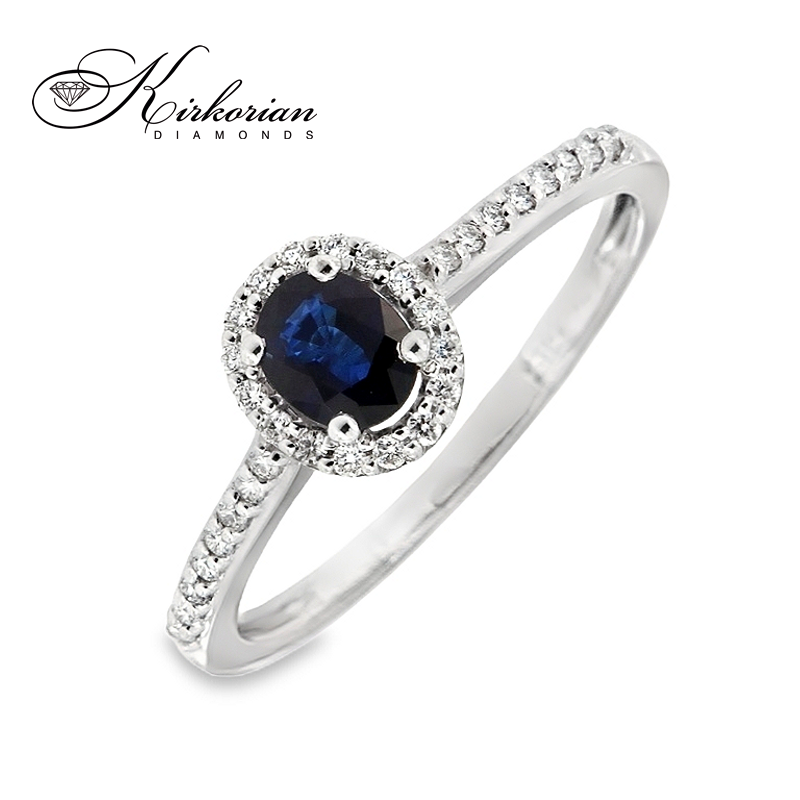 Годежен пръстен от бяло злато 18К със сапфир и диаманти 0.11 ct – модел RN113