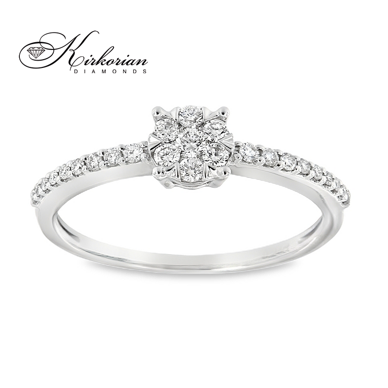 Годежен пръстен от бяло злато 18К с диаманти 0.22 ct – луксозна оферта без конкуренция Годежен пръстен от бяло злато 18К с диаманти 0.22 ct – луксозна оферта без конкуренция