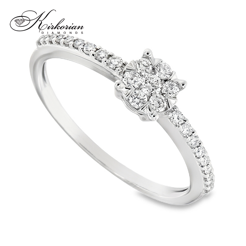 Годежен пръстен от бяло злато 18К с диаманти 0.22 ct – луксозна оферта без конкуренция Годежен пръстен от бяло злато 18К с диаманти 0.22 ct – луксозна оферта без конкуренция