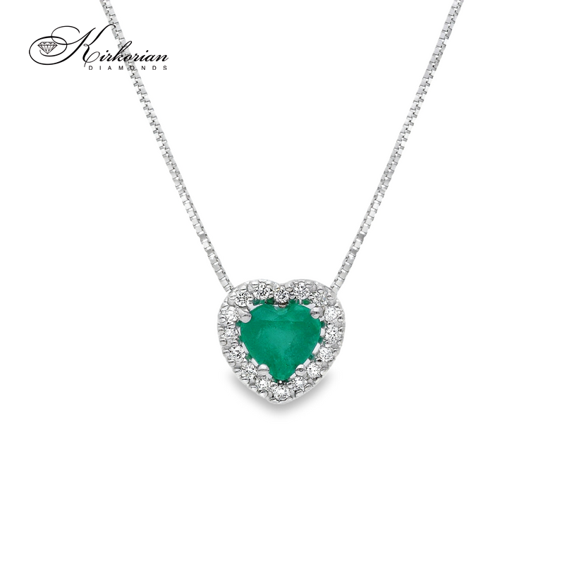 Колие бяло злато 18к със смарагд 0.48ct и диаманти – форма сърце | Kirkorian Diamonds Колие бяло злато 18к със смарагд 0.48ct и диаманти – форма сърце | Kirkorian Diamonds