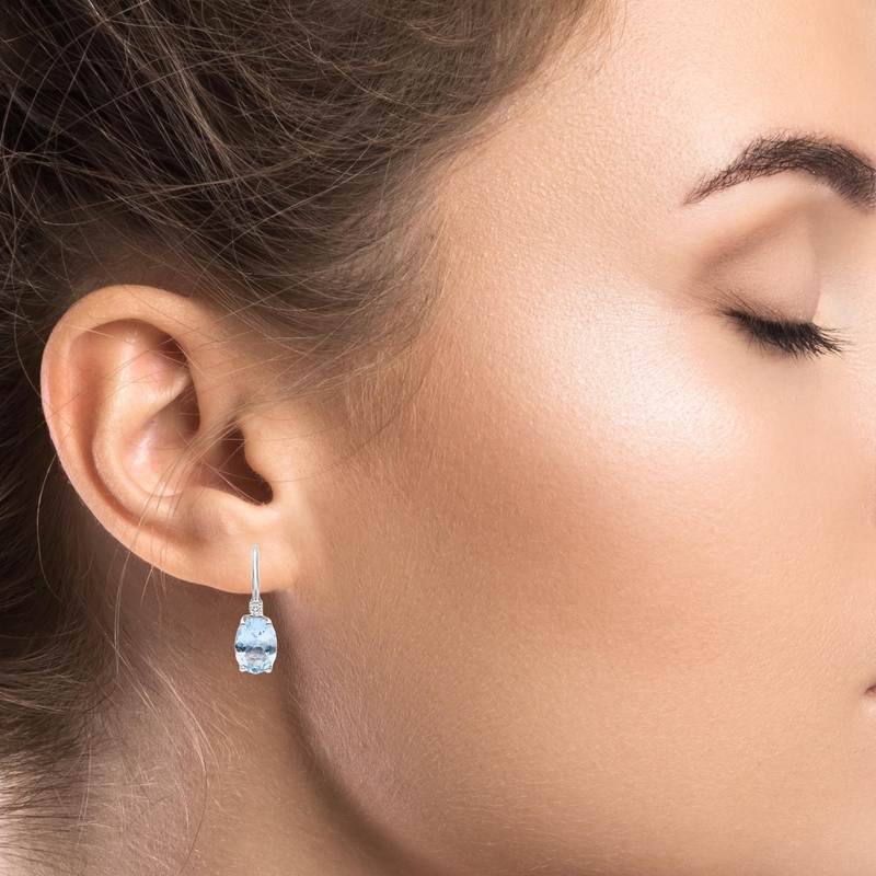 Обеци от бяло злато 18К с аквамарин 2.30 ct и диаманти 0.04 ct – елегантен лукс от Kirkorian Diamonds