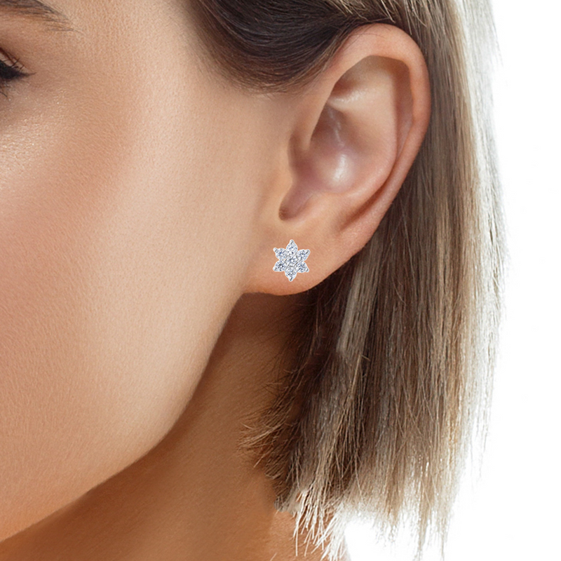 Обеци от бяло злато 18k с диаманти 0.56ct в цветна форма – S189896 Обеци от бяло злато 18k с диаманти 0.56ct в цветна форма – S189896
