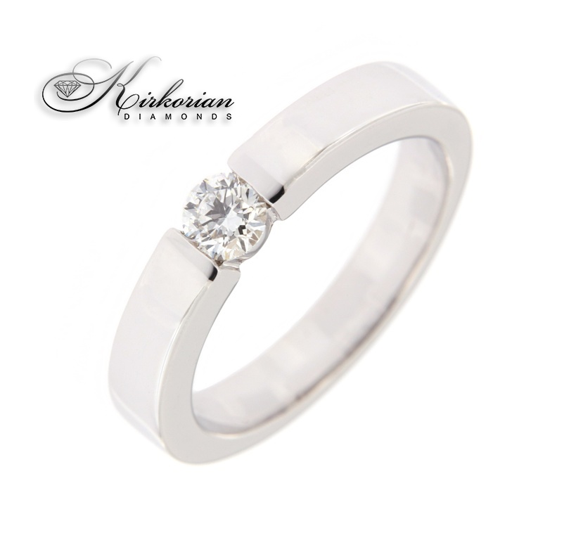 Годежен пръстен бяло злато 14к. с диамант 0.30 карата GIA сертификат код:K595