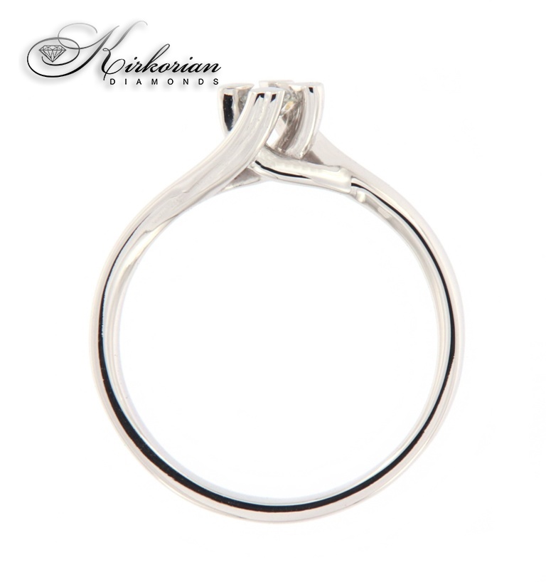Годежен пръстен бяло злато 14к. с диамант 0.14 карата код:597