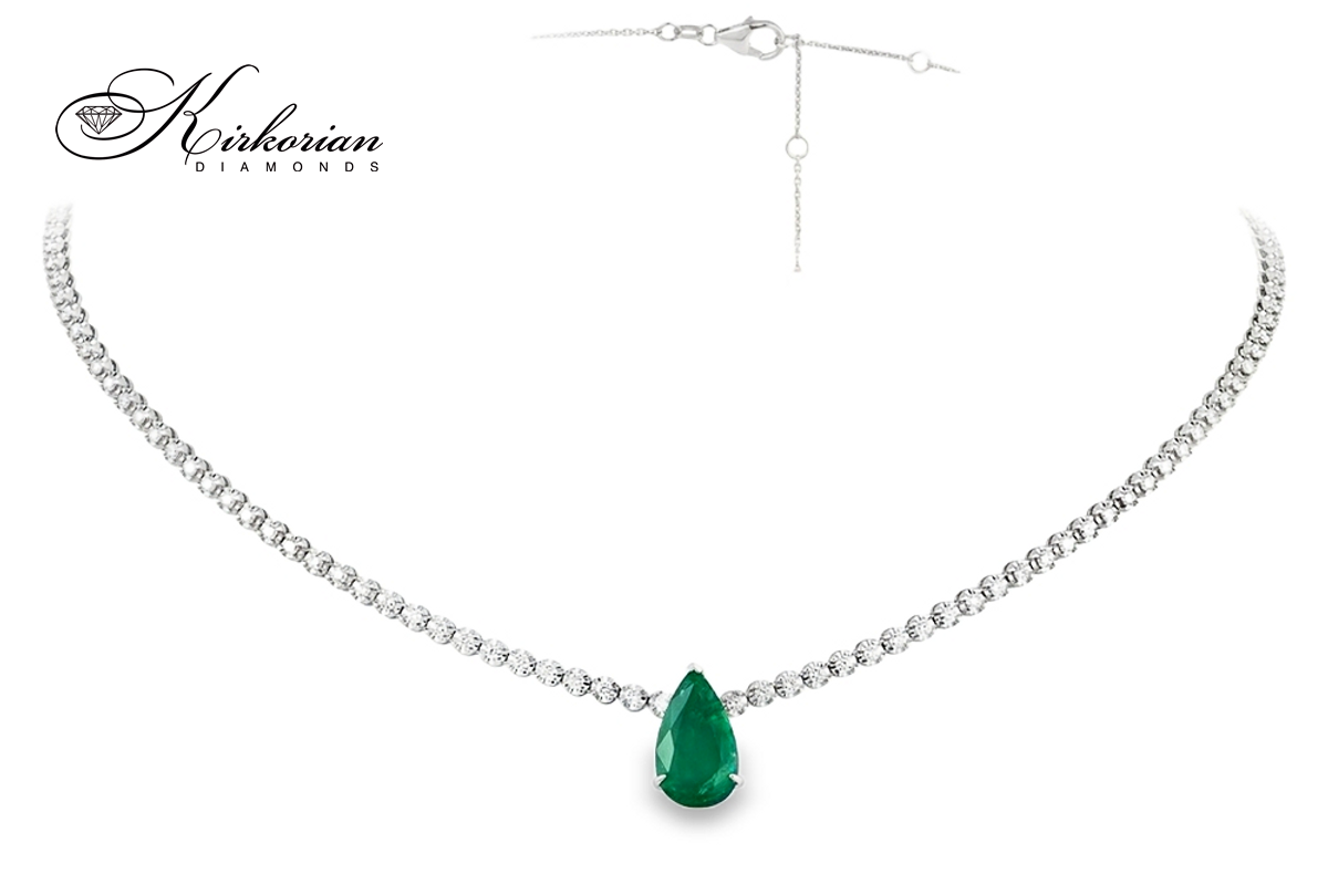 Колие от бяло злато 18k със смарагд 1.42ct и диаманти 1.43ct – луксозен модел IT31