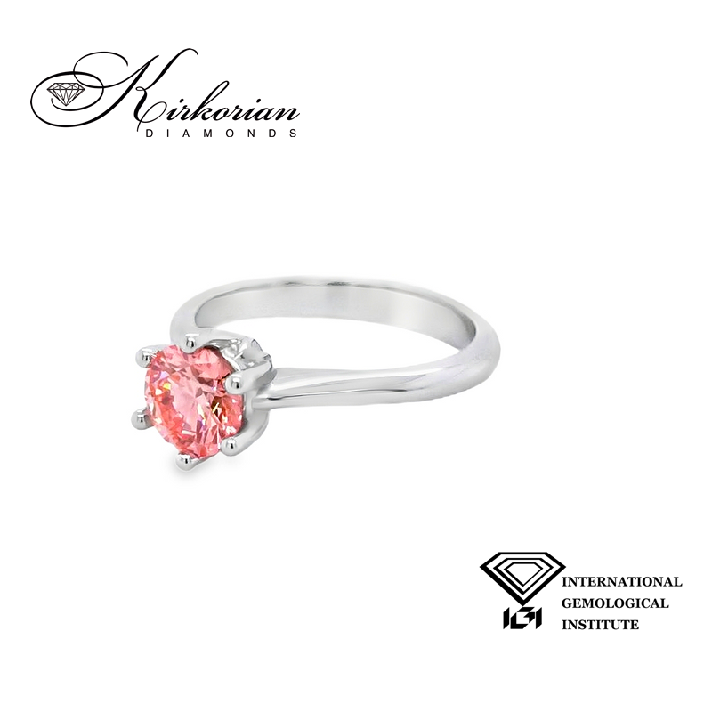 Годежен пръстен с Fancy Vivid Pink диамант 1.07ct | Бяло злато 14k | IGI сертификат – Модел LG625
