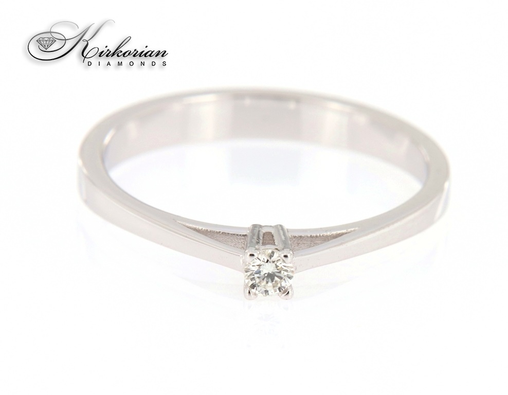 Годежен пръстен бяло злато 14к. с диамант 0.07 карата код:K560