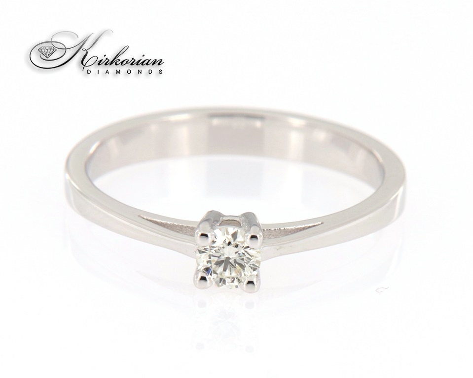 Класически годежен пръстен бяло злато 14к. с диамант 0.20 карата код:563